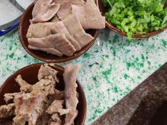 -鸿姐老火锅(疁城新天地店)