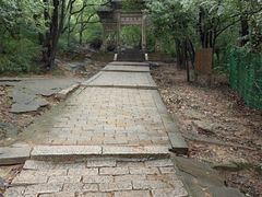 -灵岩山风景区