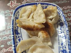 马蹄锅贴-长人馄饨铺(解放街店)