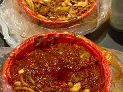 牛肉爆辣炒米粉-玲玲米粉·新疆现炒米粉(大十字总店)