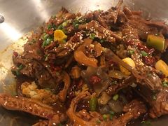 -张大师鸭爪爪特色干锅(南湖店)