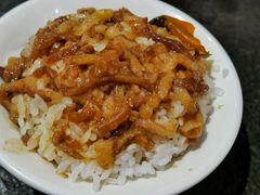 -胡须张鲁肉饭(美食文化馆店)