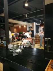 -苑苑发型设计