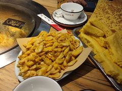 -山河屯铁锅炖(哈西站店)