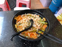 -龙记桂林米粉(国贸一九九五年店)