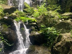 -藏龙百瀑风景区