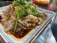 白切猪手-石岐乳鸽村(南海第三分店)