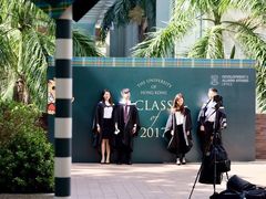 -香港大学