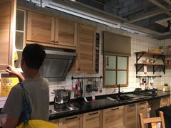 -宜家家居（上海徐汇商场店）-停车场