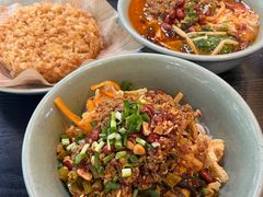 -粉家柳州螺蛳粉(杨宅路店)