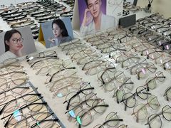 -潘多拉眼镜·蔡司依视路明月(潘家园店)