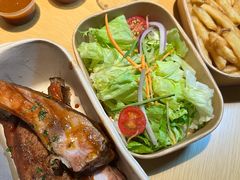 -BOURBON 玻本美式餐厅酒吧(虹桥新天地店)