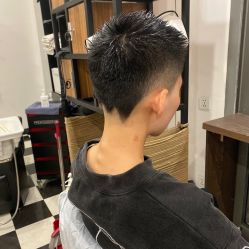 -MARTIN'S BARBER SHOP男士理发馆