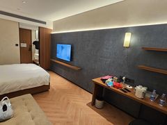 -米漾酒店(深圳会展中心岗厦地铁站店)