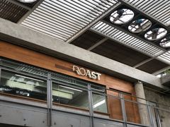 -ROAST coffee & eatery