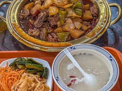 -牛一嘴·兰州牛肉面·大盘鸡(财富中心店)