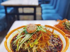 -三姐妹冷面馆(保卫路店)