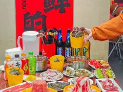 -四囍码头海鲜烧烤自助火锅(外滩南京东路悦荟广场店)