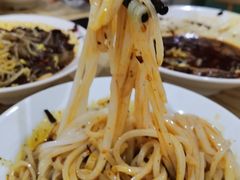 -周家大辣椒面皮(中山街店)