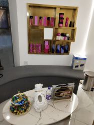 -MYYF SALON烫发染发