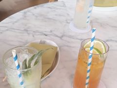 -瑰丽酒店·海吧·天际下午茶·现场DJ·天台酒吧
