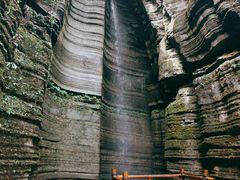 -梭布垭石林景区