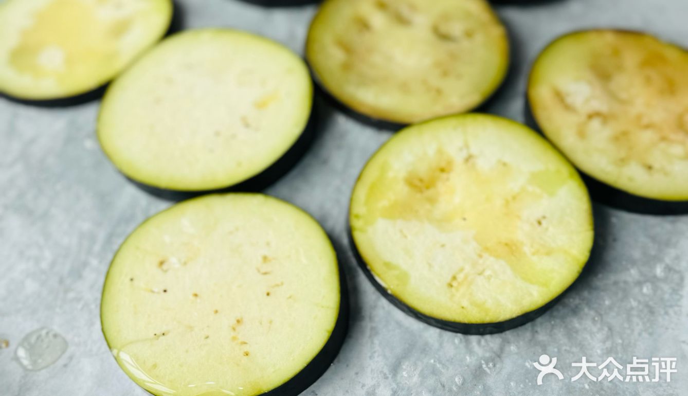 低至3.8折炙乐居自助精致料理烤肉🍖