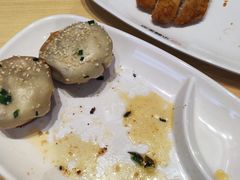 -小杨生煎(金山百联购物中心3楼店)