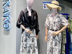 -王府井百货熙地港店