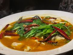 山茶油丹江大鱼头-清水亭湖北菜(大屯DT51店)