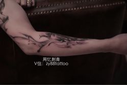 -周忆刺青原创设计定制