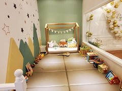 -艾米茉亲子餐厅(万象城店)