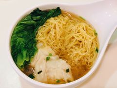 鲜虾云吞面-禄興記香港大排档(歌斐中心店)