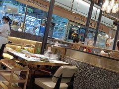 大堂-洪氏嗨捞·猪肚鸡火锅(阳光天地店)
