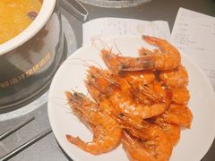 -钱小奴海鲜自助黑金店(杭州滨江龙湖店)