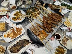 -粟氏天府·东北烧烤(长安街店)