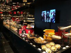 -Salon de The de Joel Robuchon(外滩18号店)