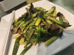 -瑞丰园庭院餐厅·白族传统家常菜