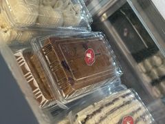 -白玉兰食品(中山公园龙之梦店)