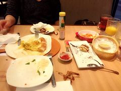 -必胜客(安盛金马店)