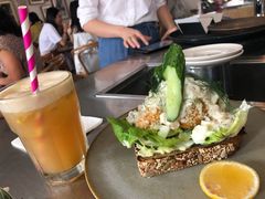 炸海鲈鱼三明治-BOR Eatery(安福路店)