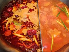 -湊湊火锅·茶憩(南京东路悦荟店)