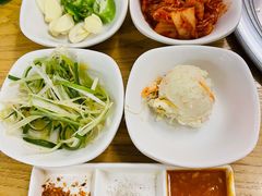 -莫嘎(乌鲁木齐中路店)