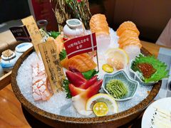 秒懂三文鱼-文三酒肆自助放题(新街口友谊广场店)