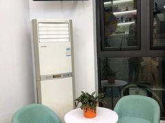 -UCC国际洗衣(贺田尚城精选店)