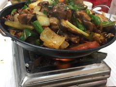 -乡土特色.冷锅鱼.牦牛肉汤锅