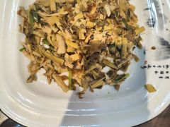 -缘来聚·徽菜名店(黄山宏村店)