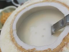 椰汁西米露-味友味港印记(厦门集美银泰百货店)