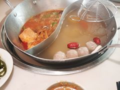 -左庭右院鲜牛肉火锅(浦江欢乐颂店)