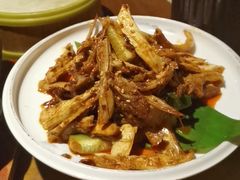 -雀舞云南菜(天津天河城购物中心店)